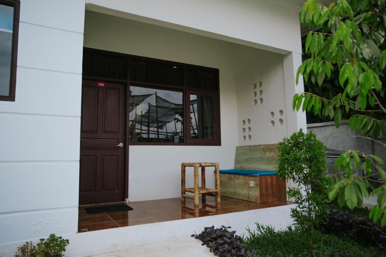Nirvana Hotel Resort Tetebatu Kültér fotó
