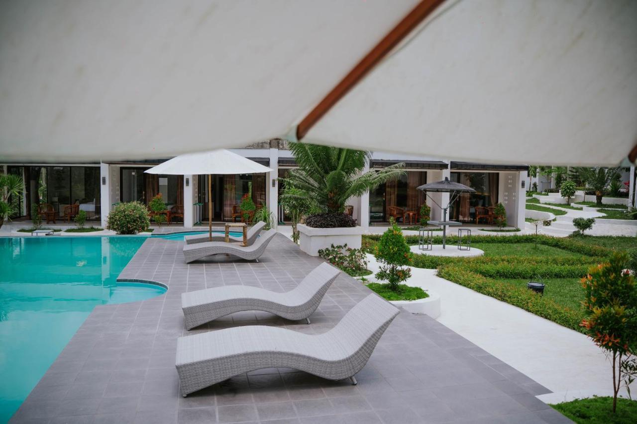 Nirvana Hotel Resort Tetebatu Kültér fotó