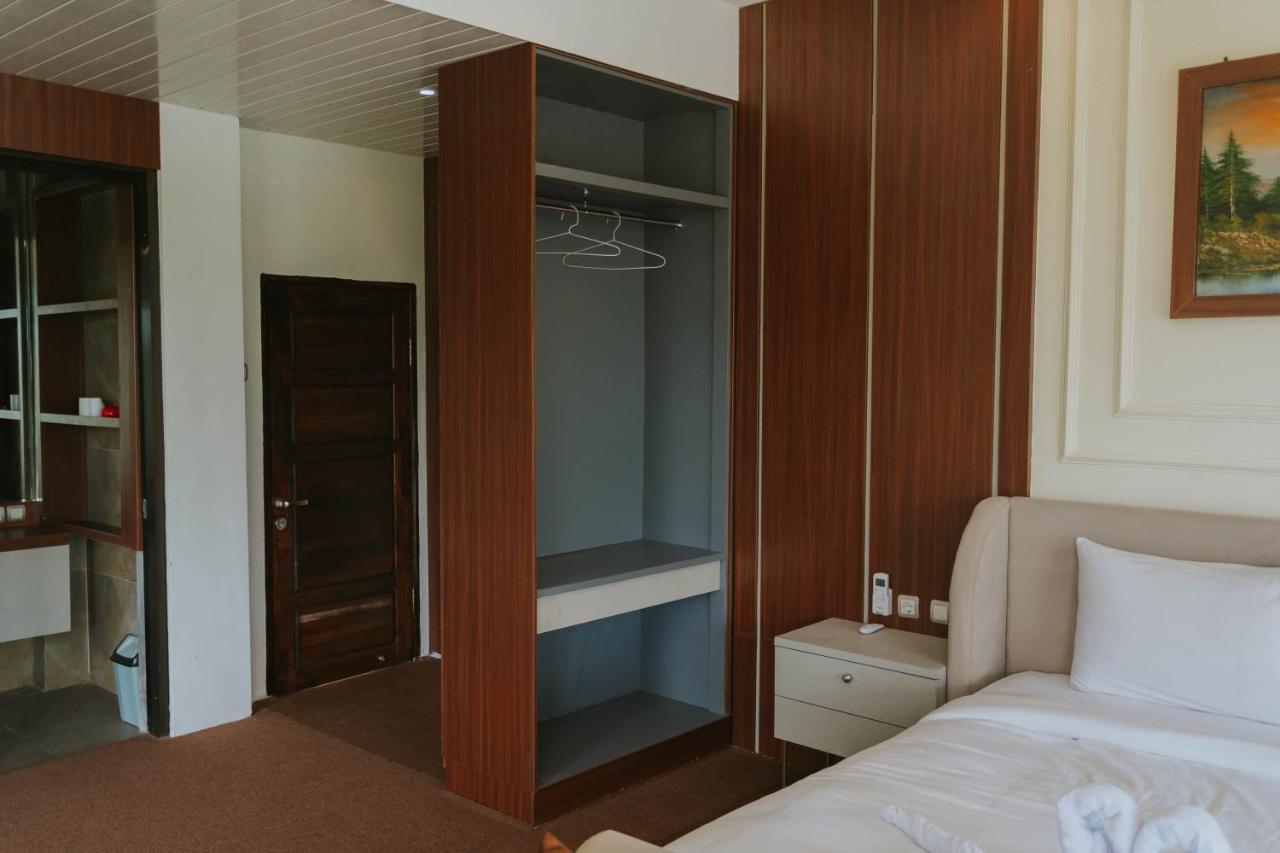 Nirvana Hotel Resort Tetebatu Kültér fotó