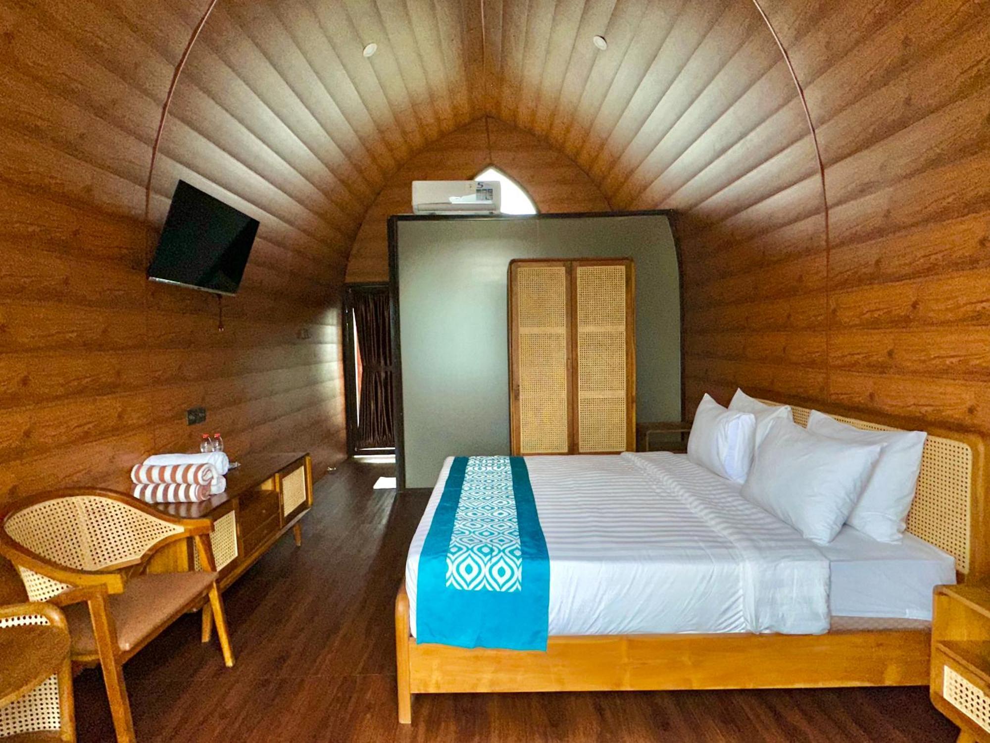 Nirvana Hotel Resort Tetebatu Kültér fotó